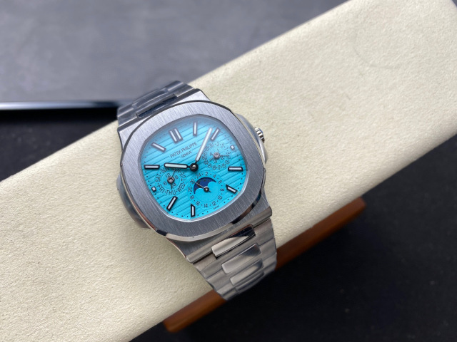 Patek Philippe  Focus on big factory goods