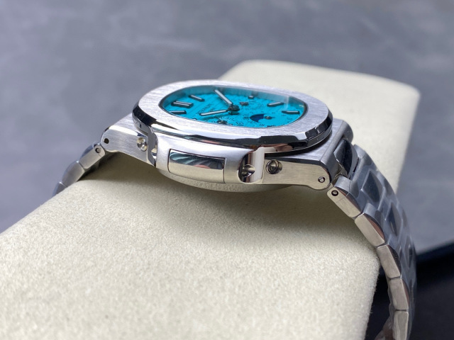 Patek Philippe  Focus on big factory goods