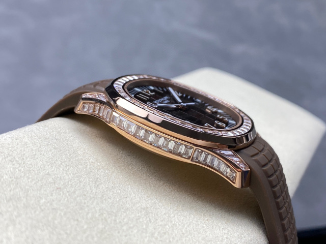 Patek Philippe si concentra sui beni di grandi fabbriche