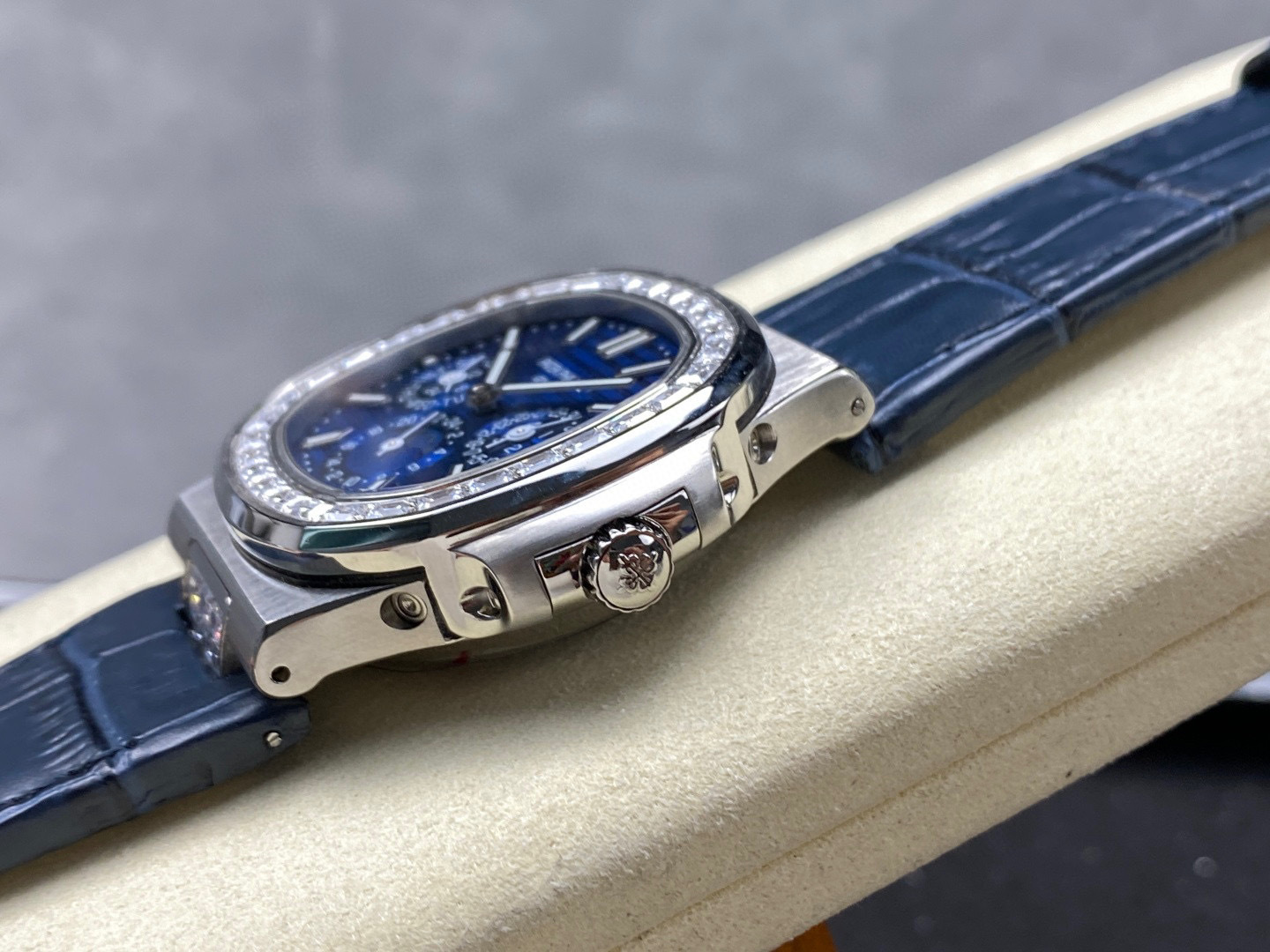 Patek Philippe  Focus on big factory goods