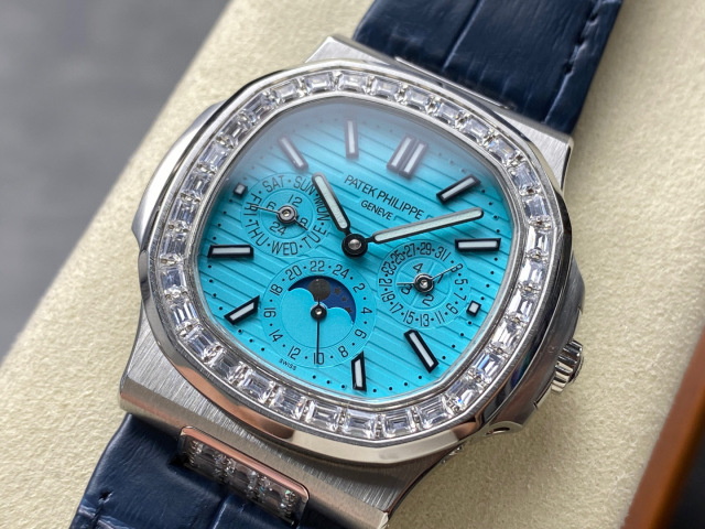 Patek Philippe Fokus pada barangan kilang besar