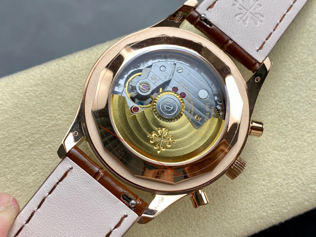 Patek Philippe si concentra sui beni di grandi fabbriche
