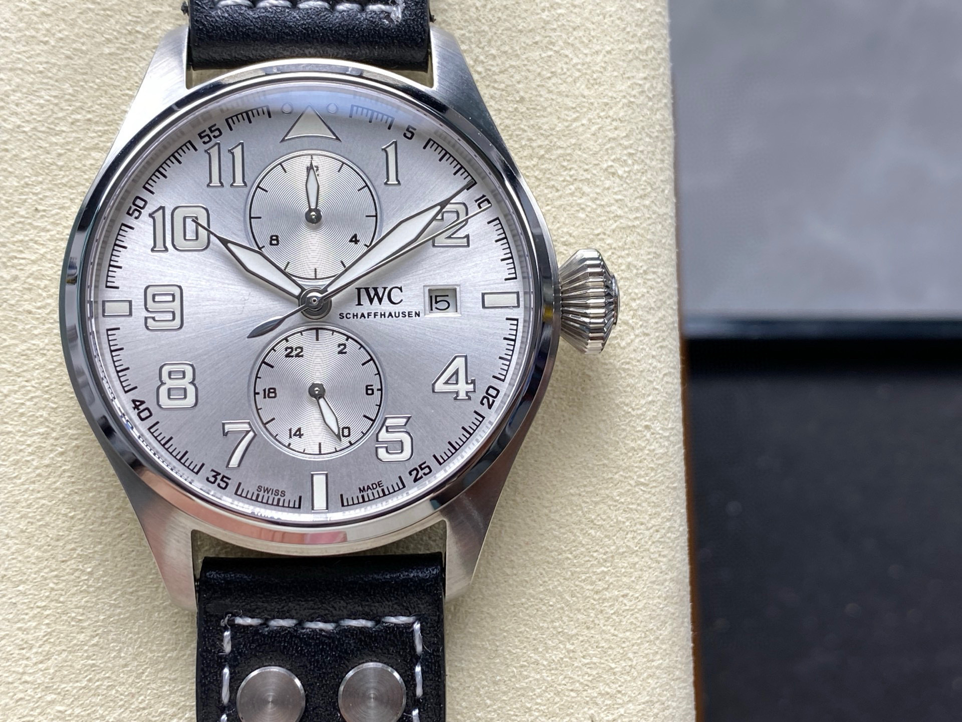 IWC Focus on big factory goods