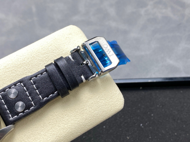 IWC Focus on big factory goods