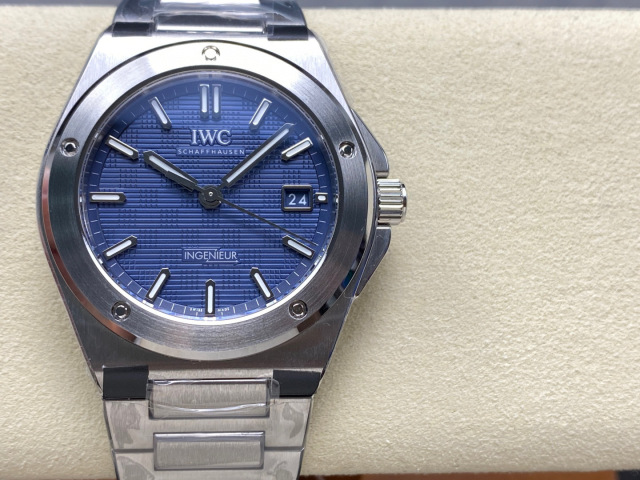 IWC Focus on big factory goods