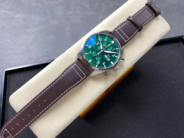 IWC Focus on big factory goods