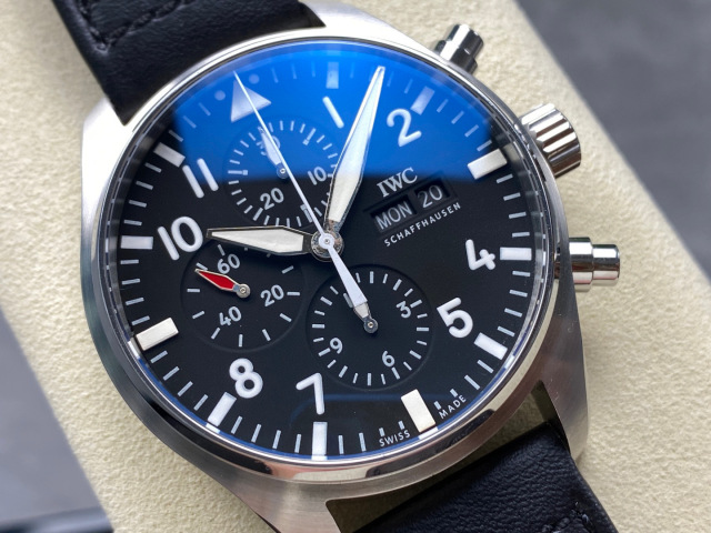 IWC Focus on big factory goods