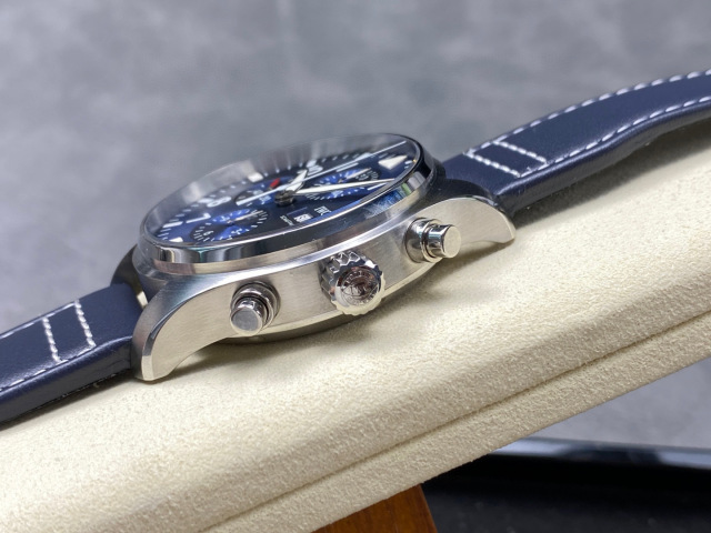 IWC Focus on big factory goods