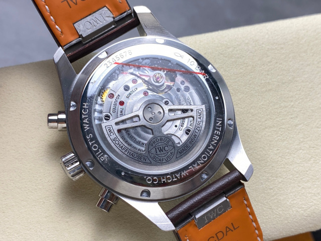 IWC Focus on big factory goods
