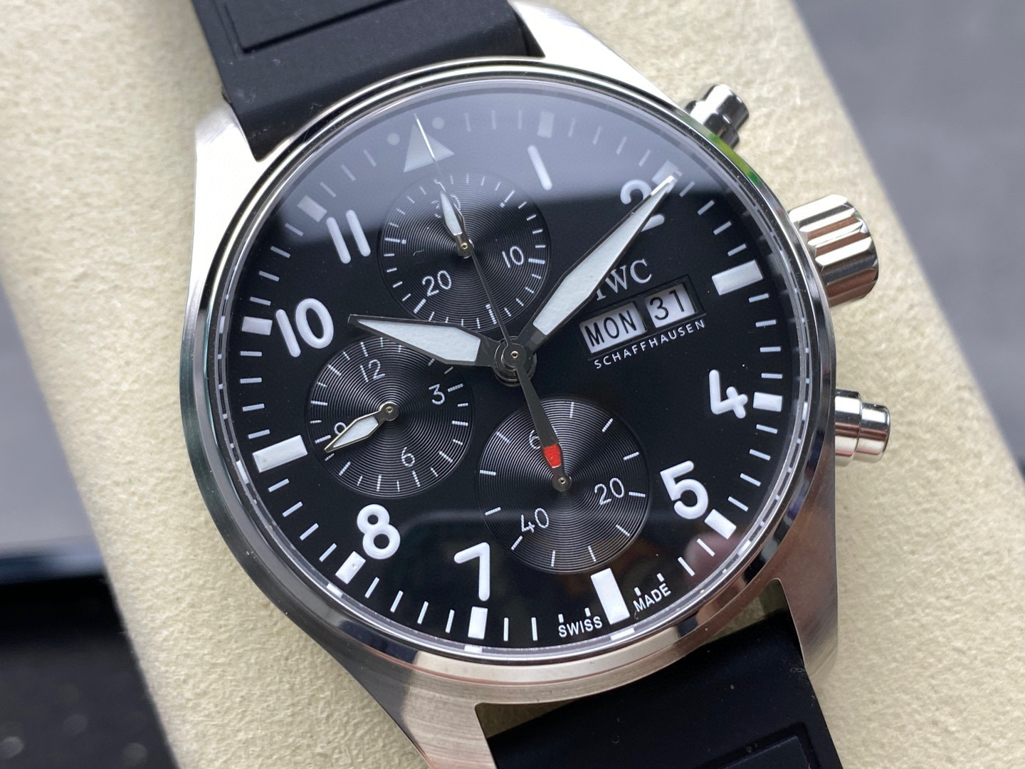 IWC Focus on big factory goods