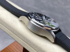 IWC Focus on big factory goods