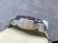IWC Focus on big factory goods