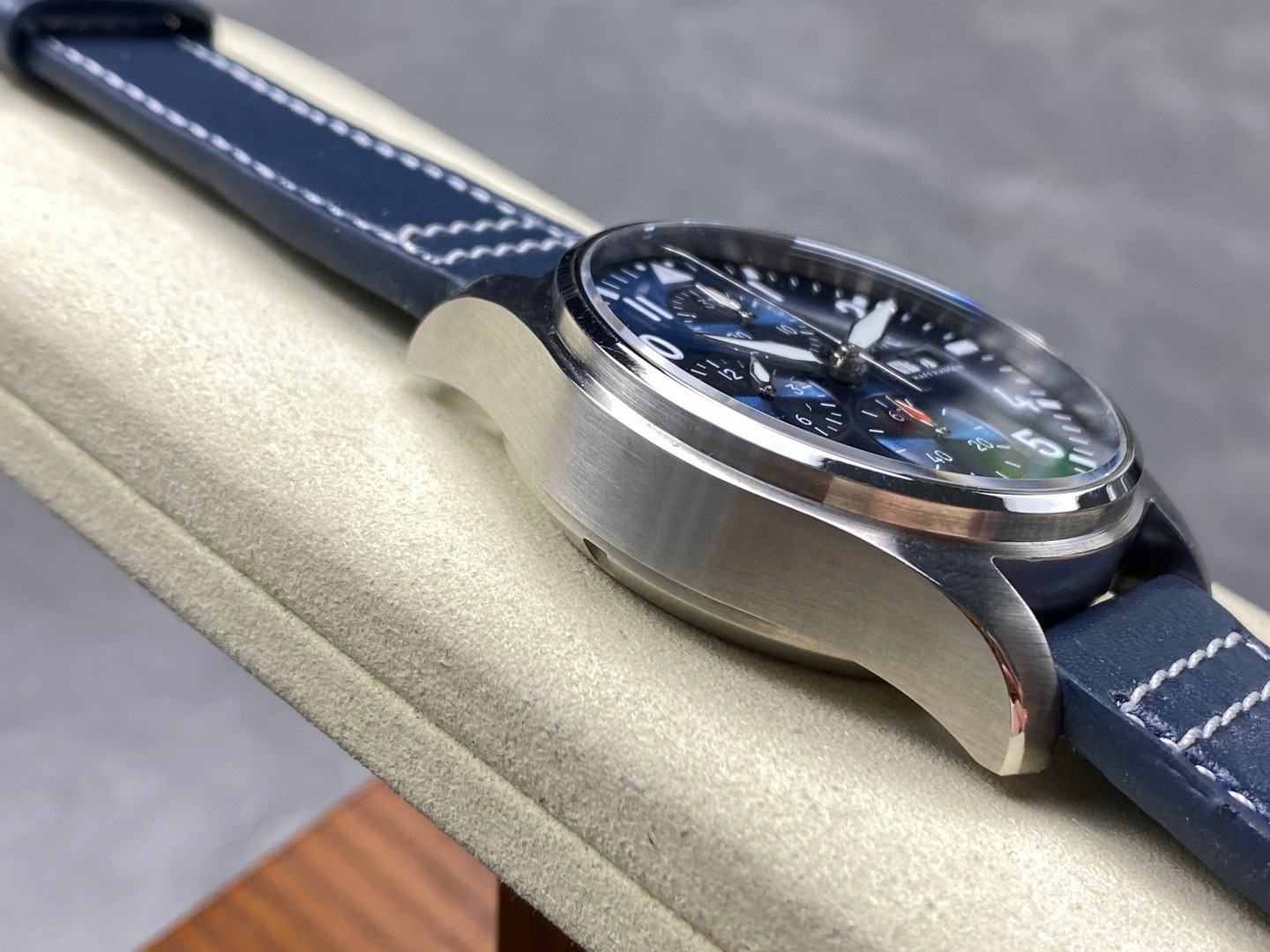 IWC Focus on big factory goods