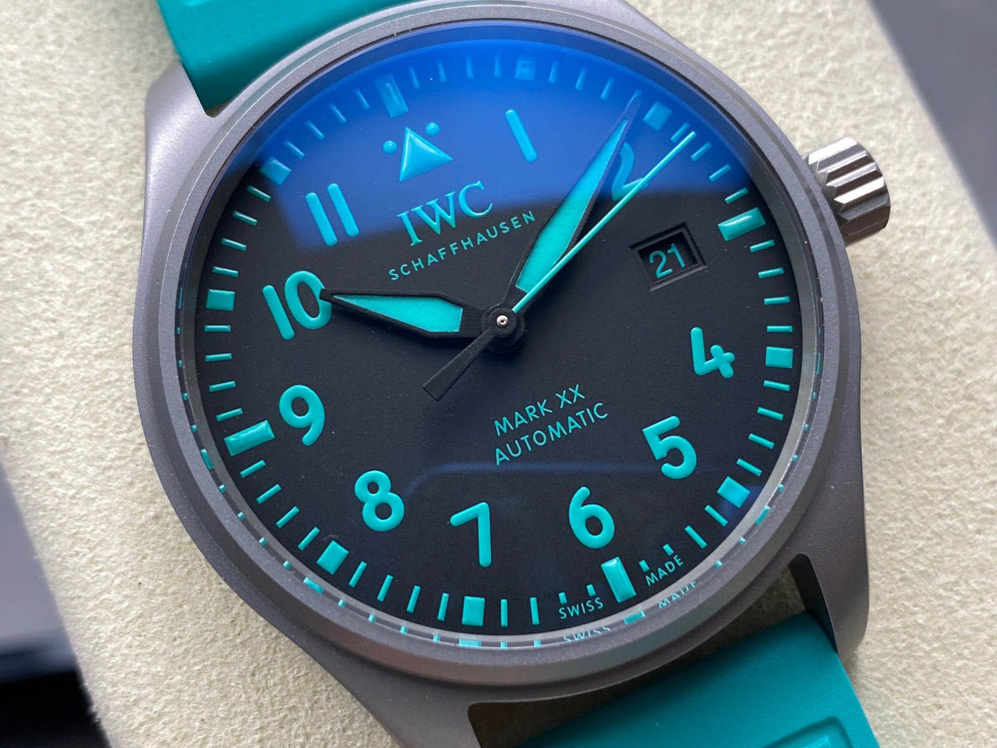 IWC Focus on big factory goods