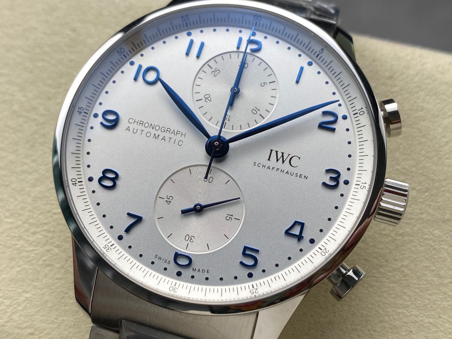 IWC Focus on big factory goods