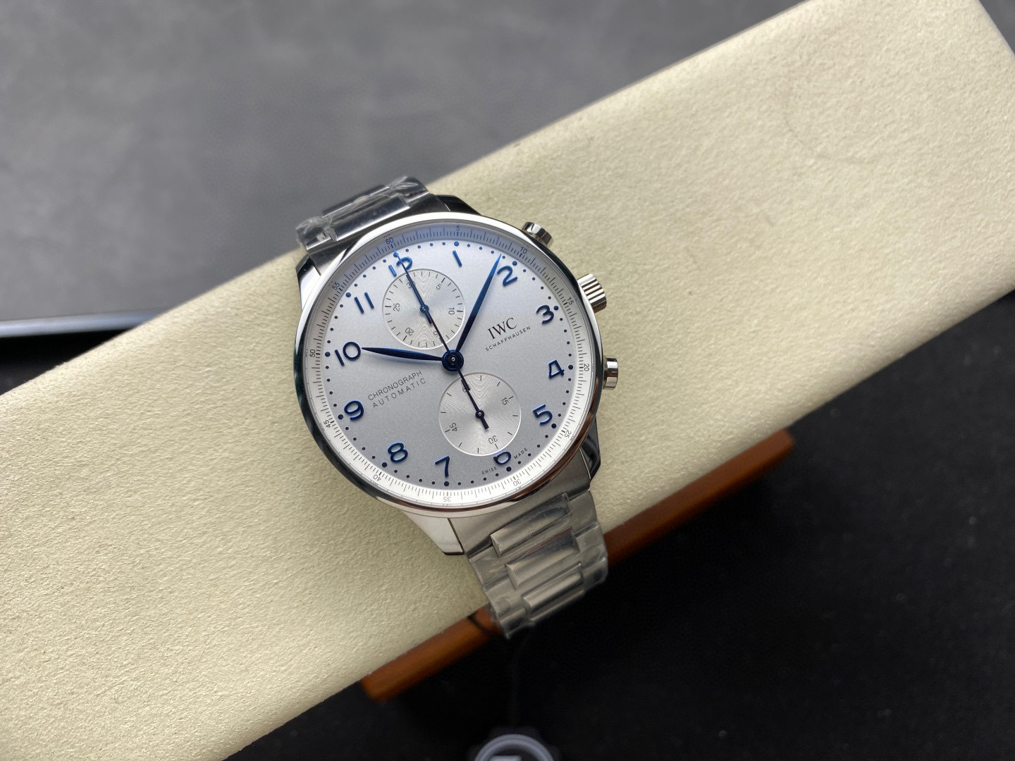 IWC Focus on big factory goods