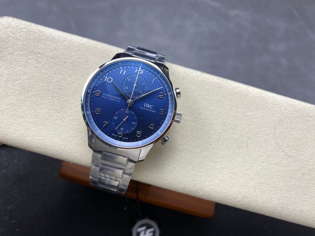 IWC Focus on big factory goods