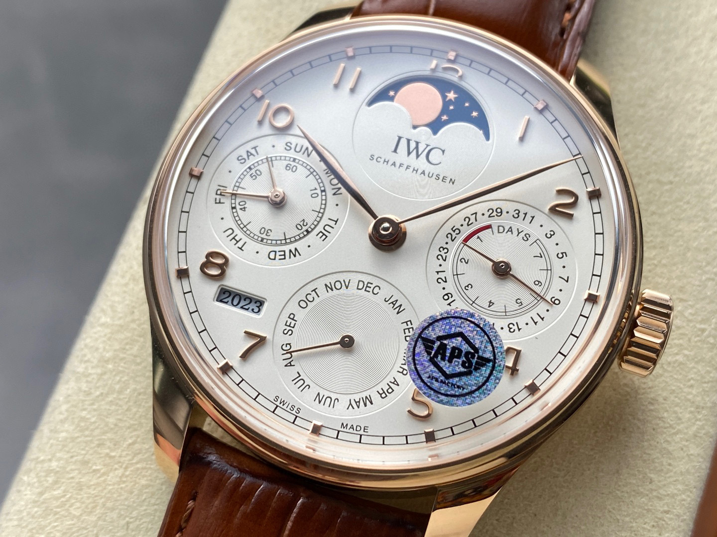IWC Focus on big factory goods