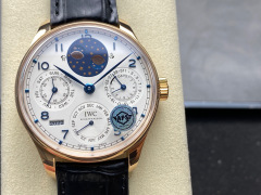 IWC Focus on big factory goods