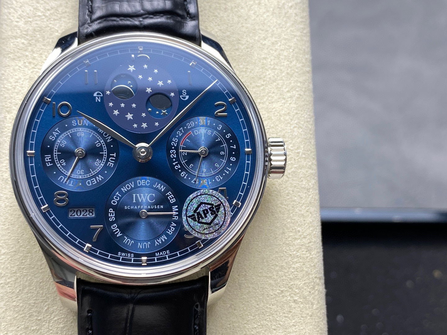 IWC Focus on big factory goods