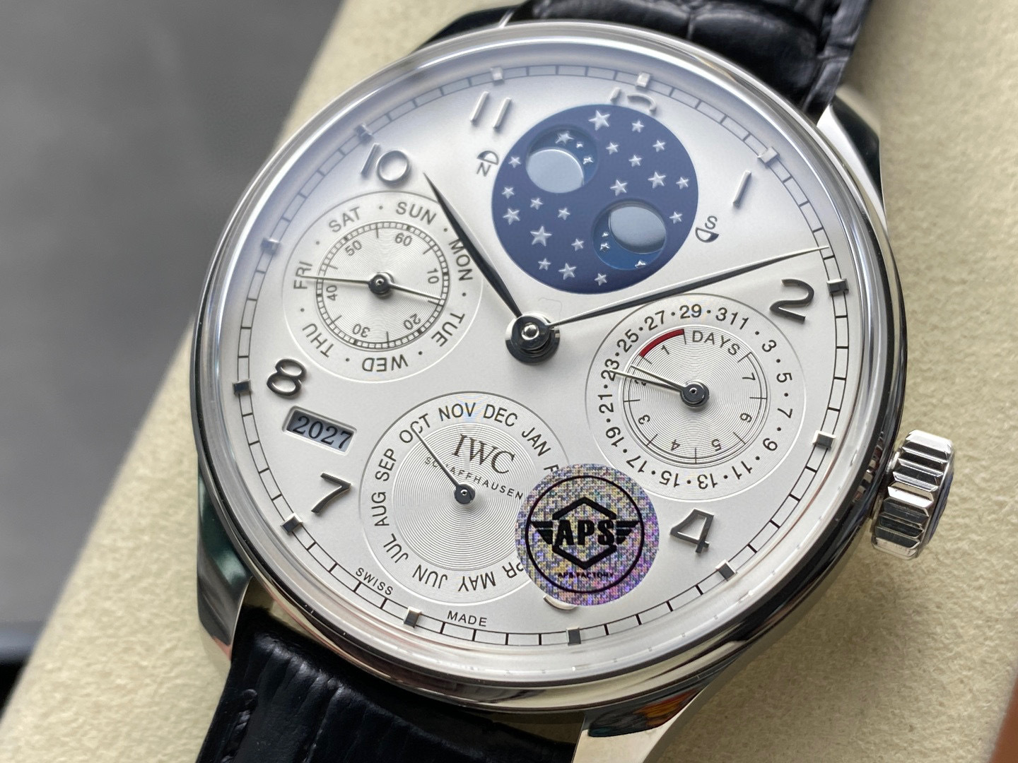 IWC Focus on big factory goods