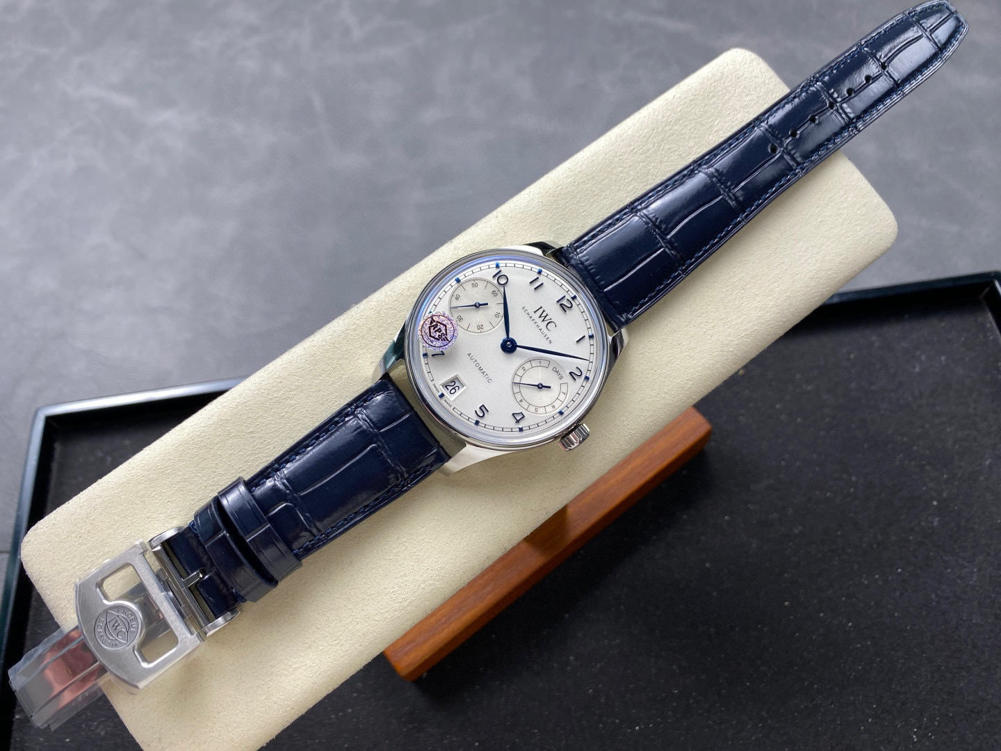 IWC Focus on big factory goods