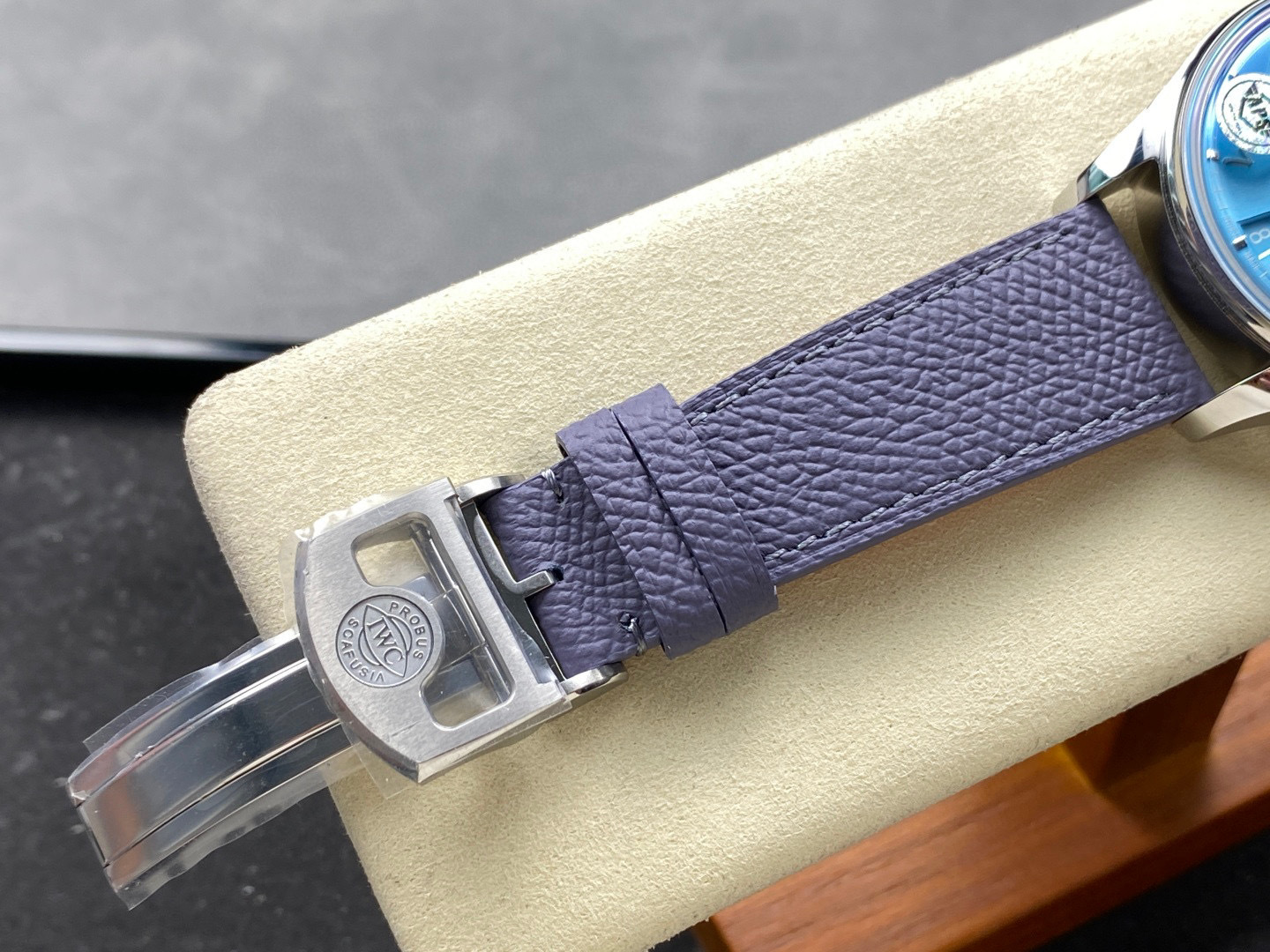 IWC Focus on big factory goods