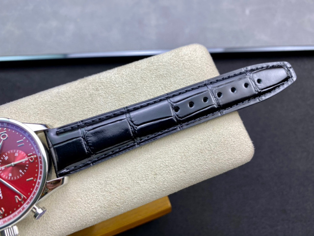 IWC Focus on big factory goods