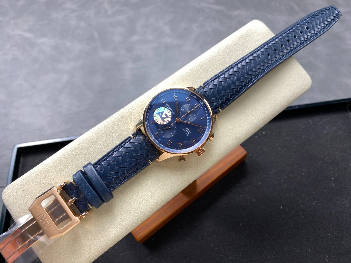 IWC Focus on big factory goods