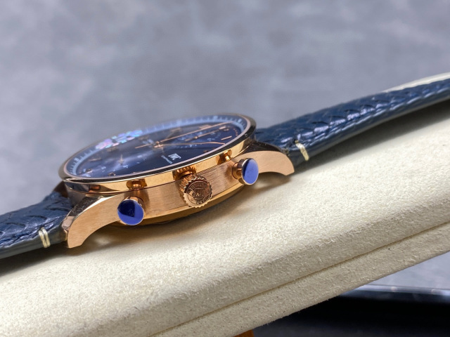 IWC Focus on big factory goods