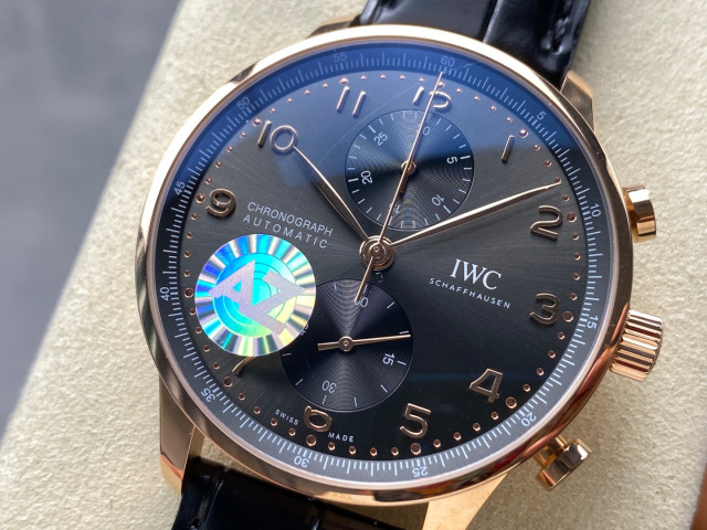 IWC Fokus auf große Fabrikgüter