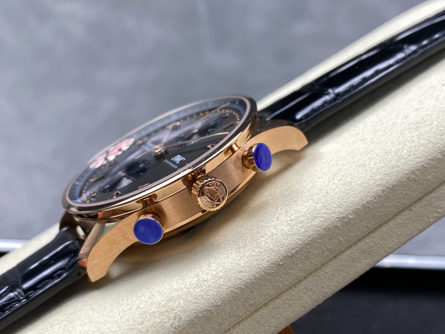 IWC Fokus auf große Fabrikgüter