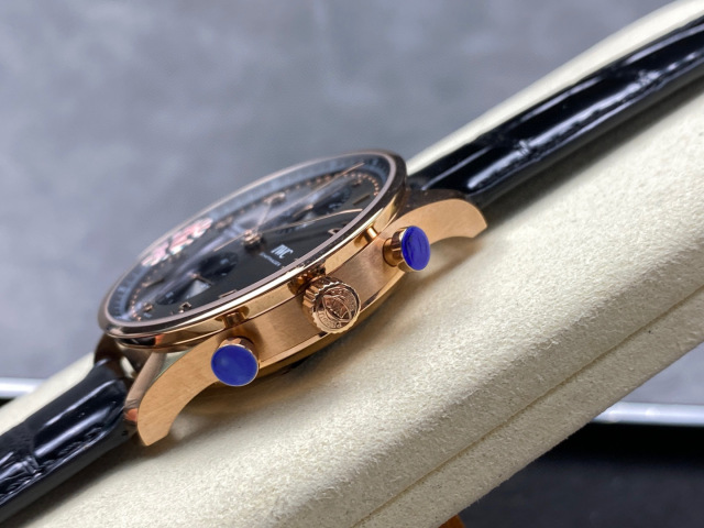 IWC Fokus auf große Fabrikgüter