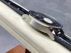 IWC Focus on big factory goods