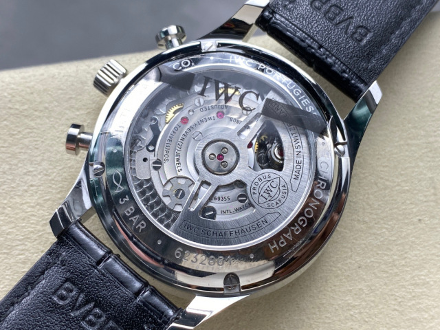 IWC Focus on big factory goods