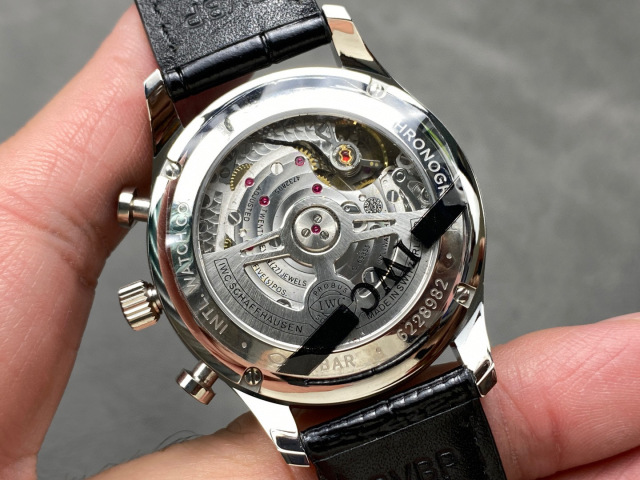 IWC Focus on big factory goods