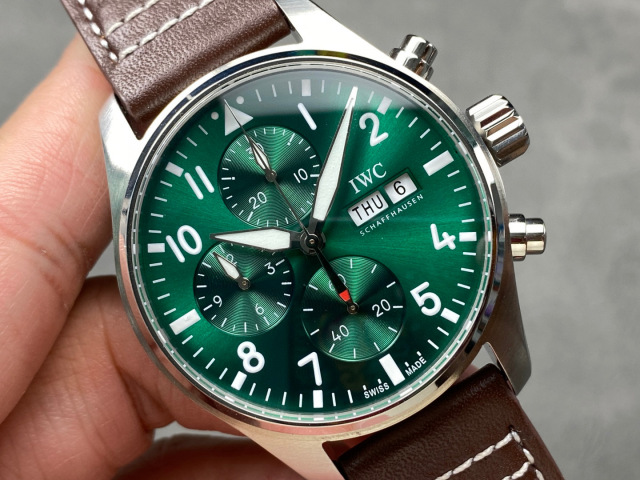 IWC Focus on big factory goods