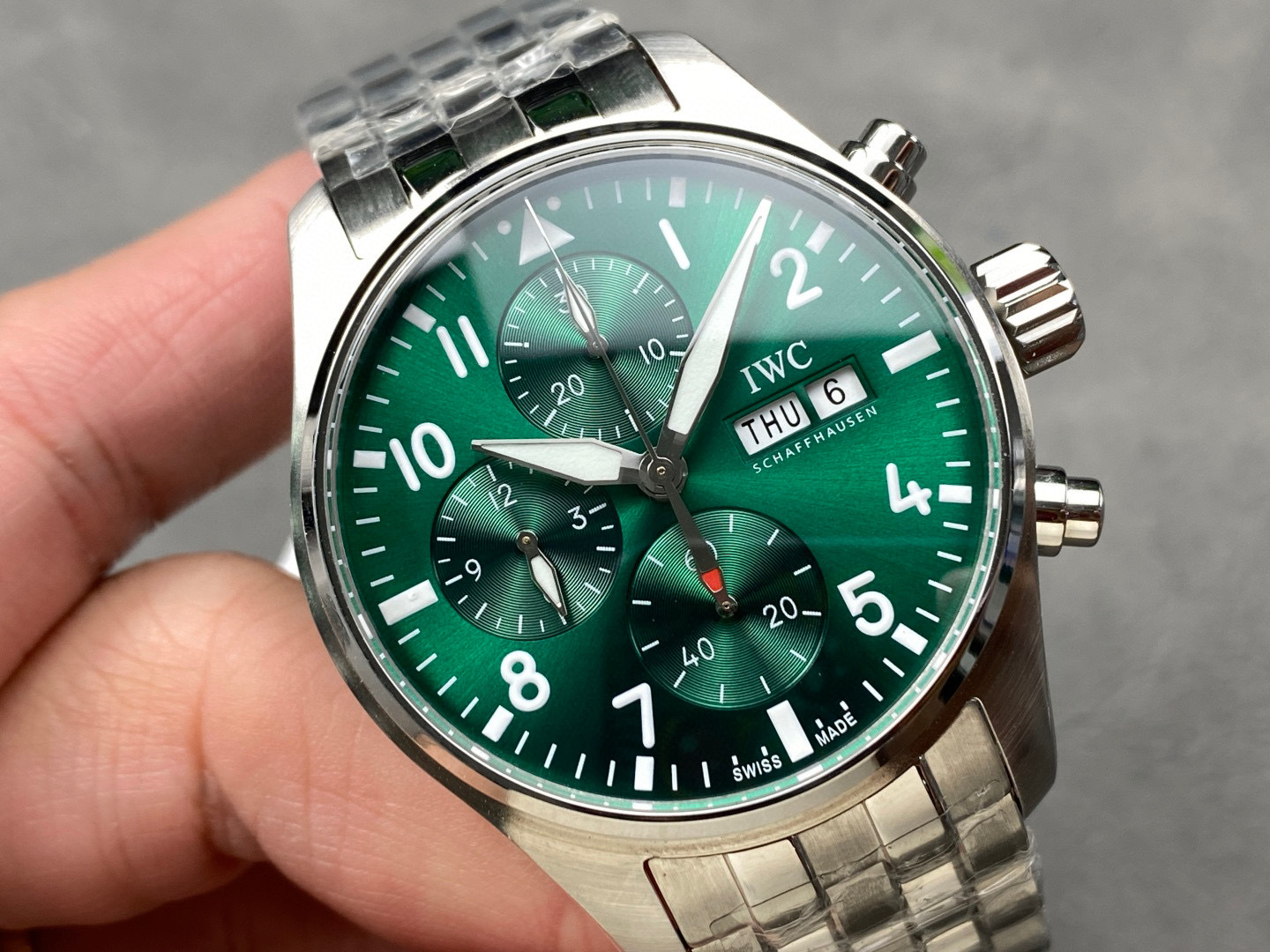 IWC Focus on big factory goods