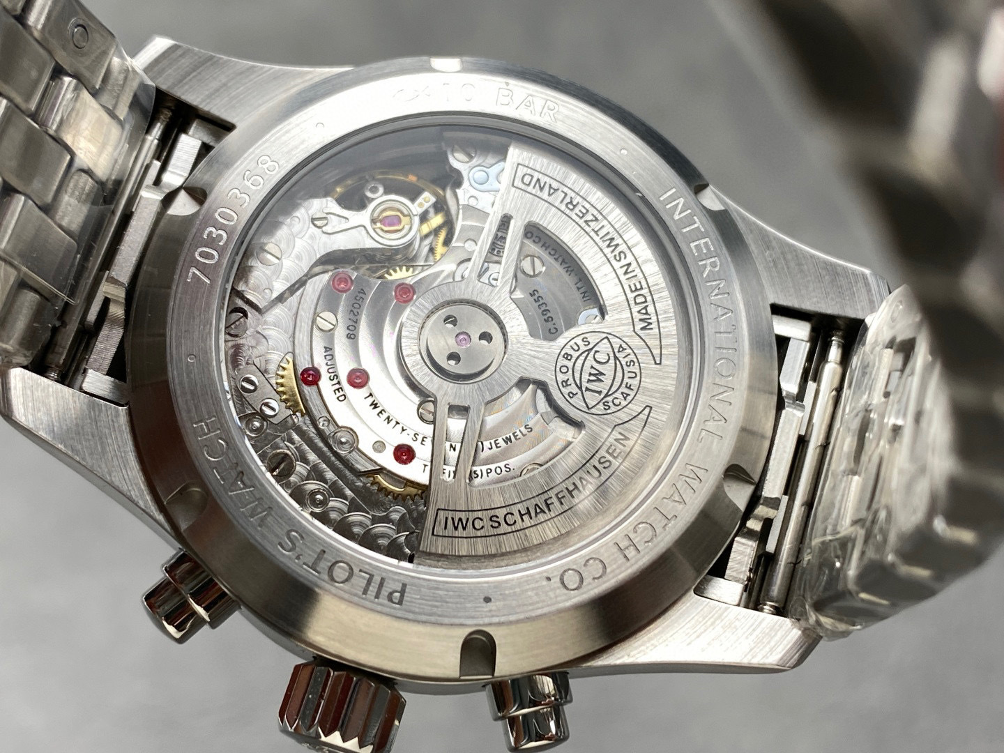 IWC Focus on big factory goods