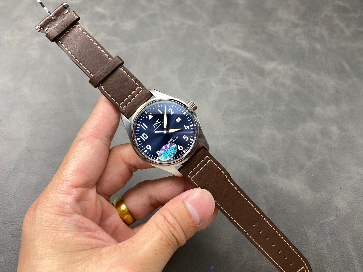 IWC Fokus pada barangan kilang besar