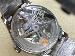 IWC Fokus auf große Fabrikgüter