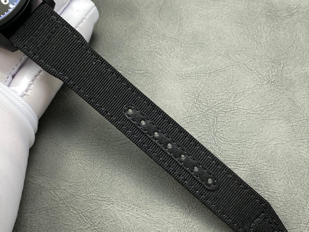 IWC Focus on big factory goods