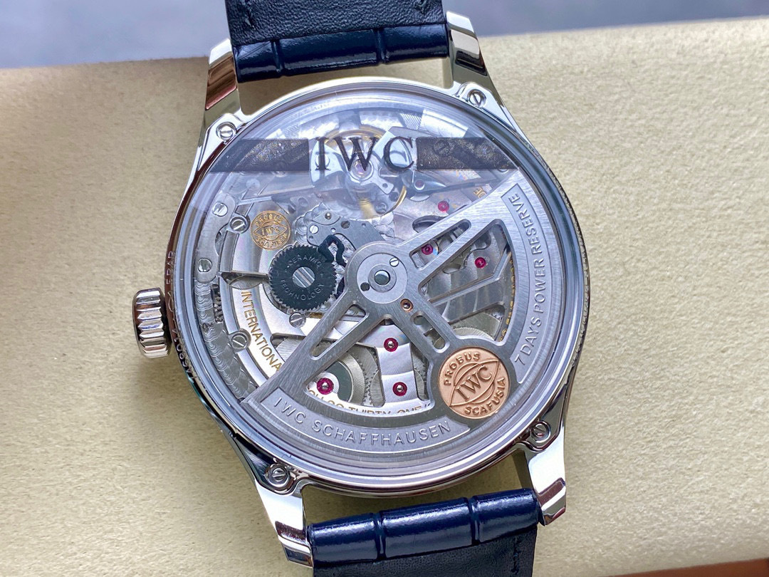IWC Focus on big factory goods