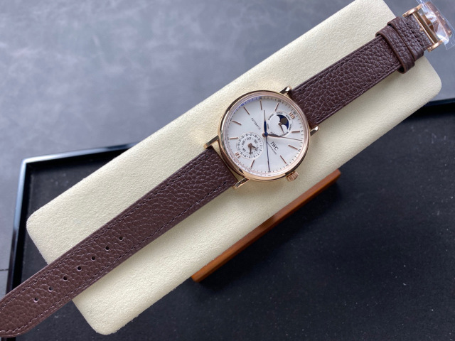 IWC Focus on big factory goods