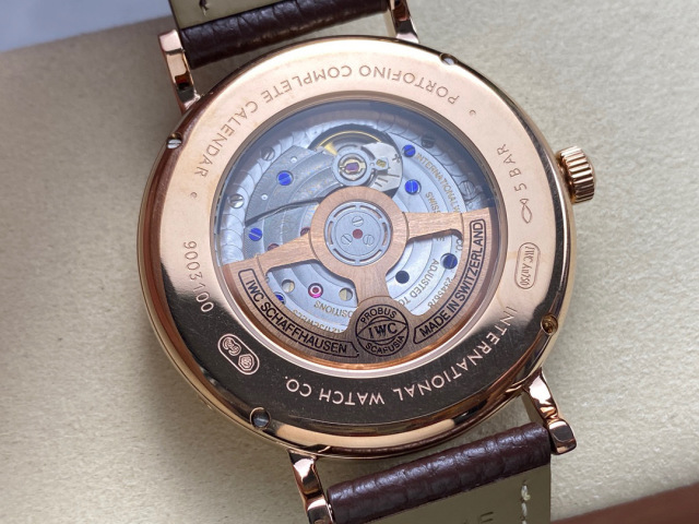 IWC Focus on big factory goods