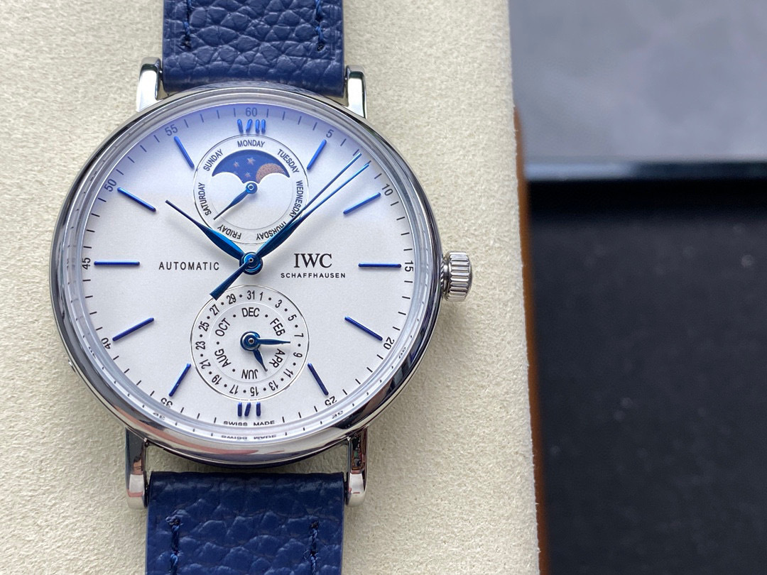 IWC Focus on big factory goods