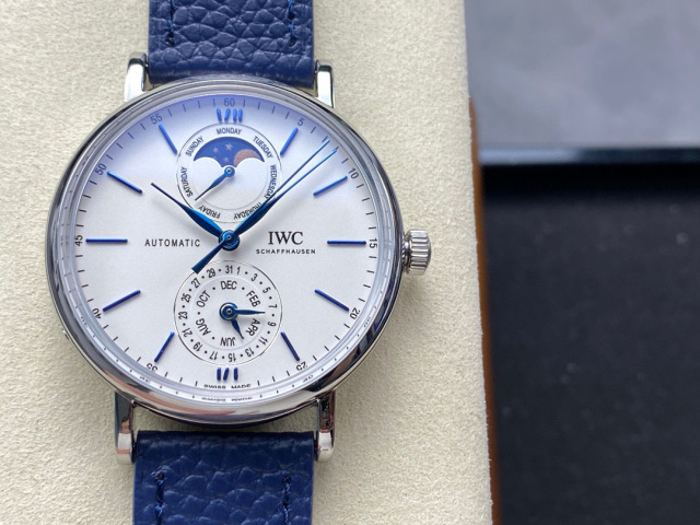 IWC Focus on big factory goods
