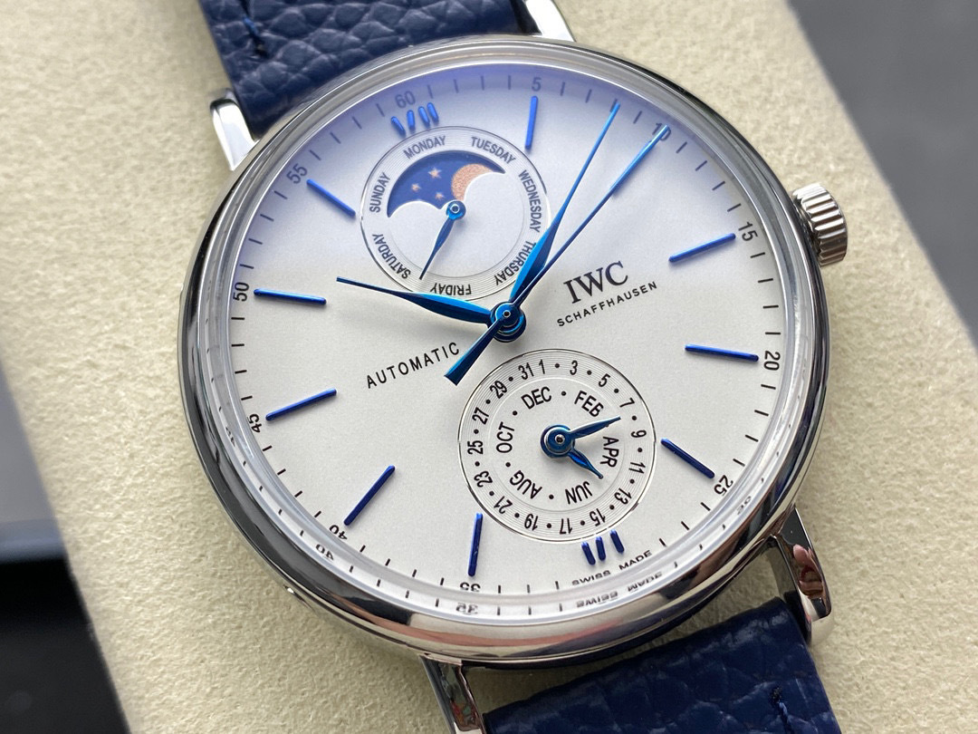 IWC Focus on big factory goods