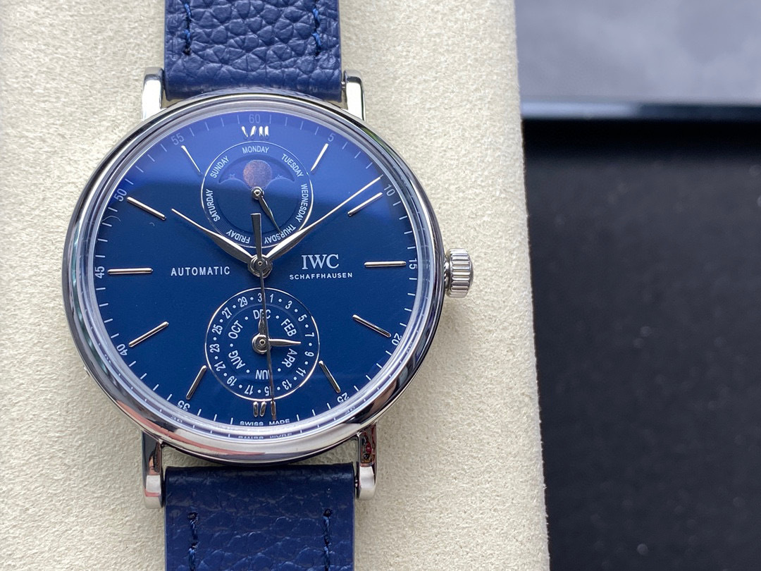 IWC Focus on big factory goods