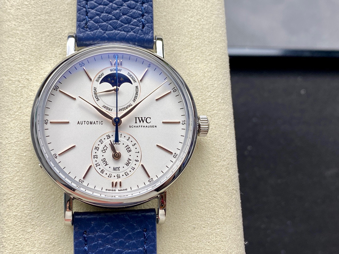 IWC Focus on big factory goods